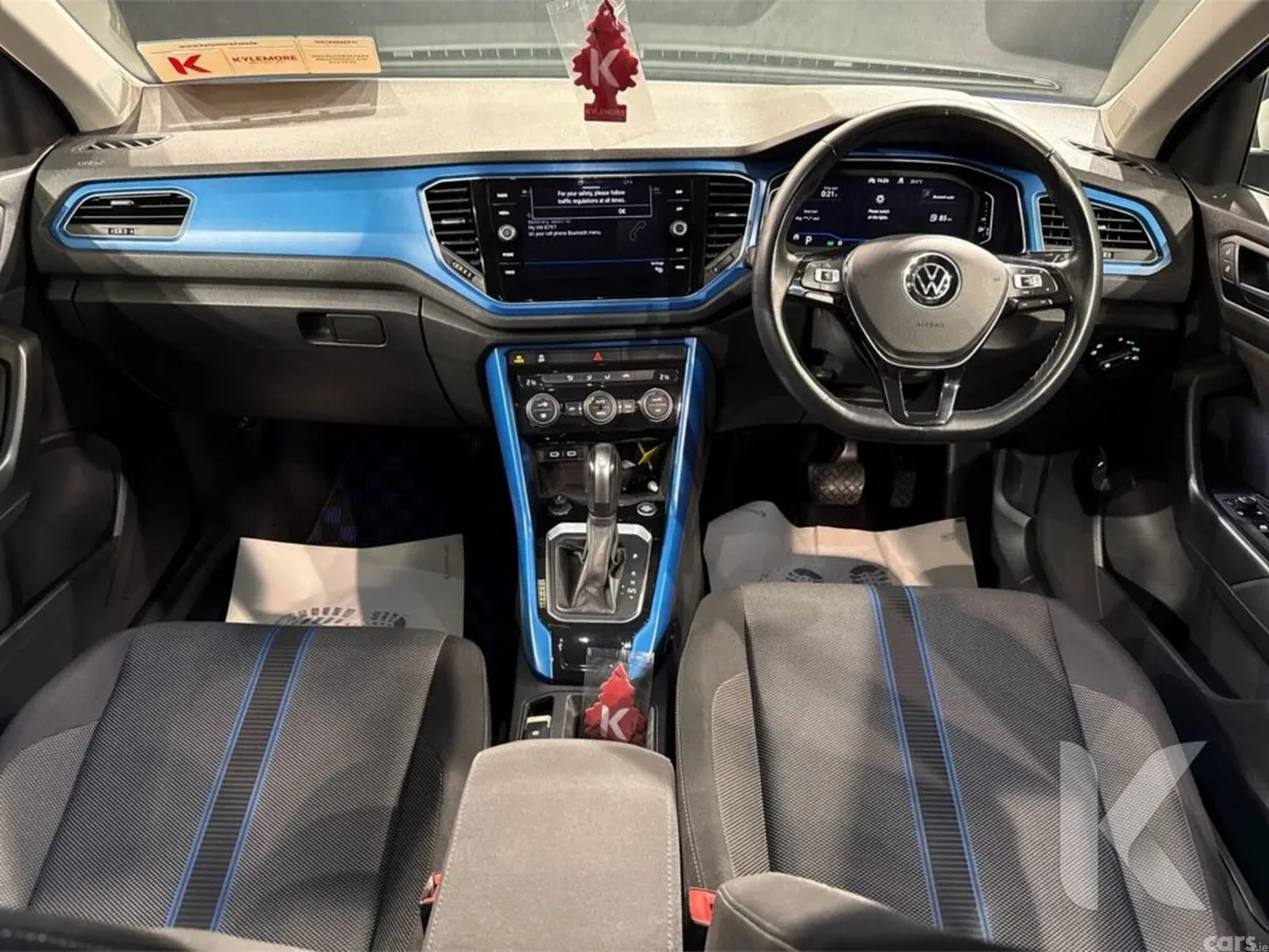 Volkswagen T-Roc SUV, Diesel, 2021, Blue