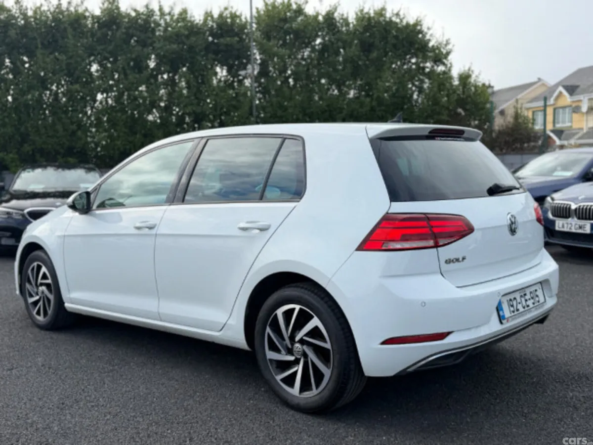 Volkswagen Golf Hatchback, Diesel, 2019, White