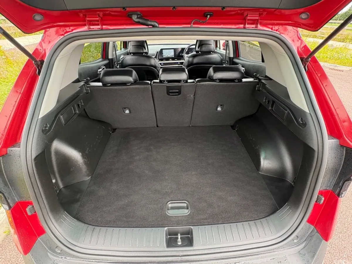 Kia Sportage SUV, Diesel, 2024, Red