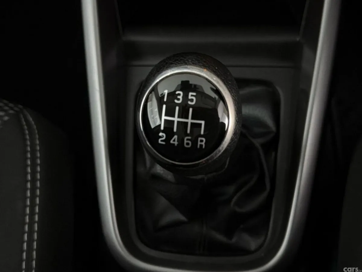 Suzuki Vitara SUV, Petrol, 2021, Black