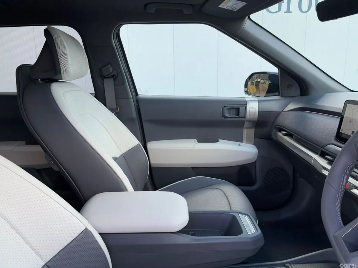 Kia EV3 Hatchback, Electric, 2027, Grey