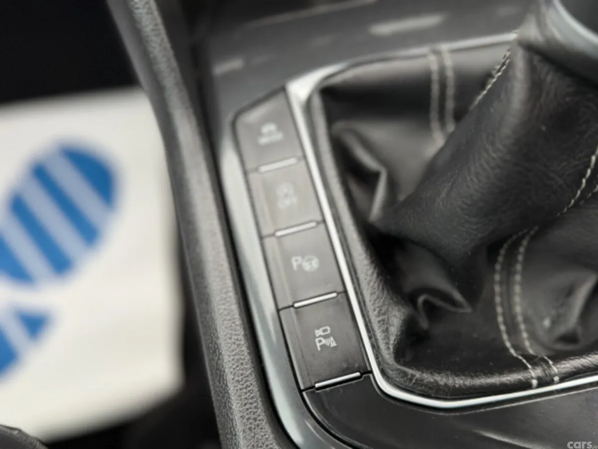 Volkswagen Tiguan Estate, Diesel, 2020, White