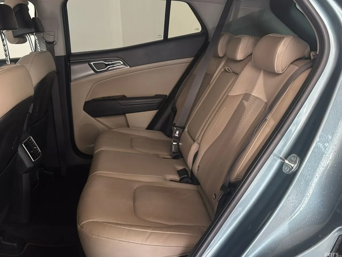 Kia Sportage SUV, Diesel, 2023, Grey