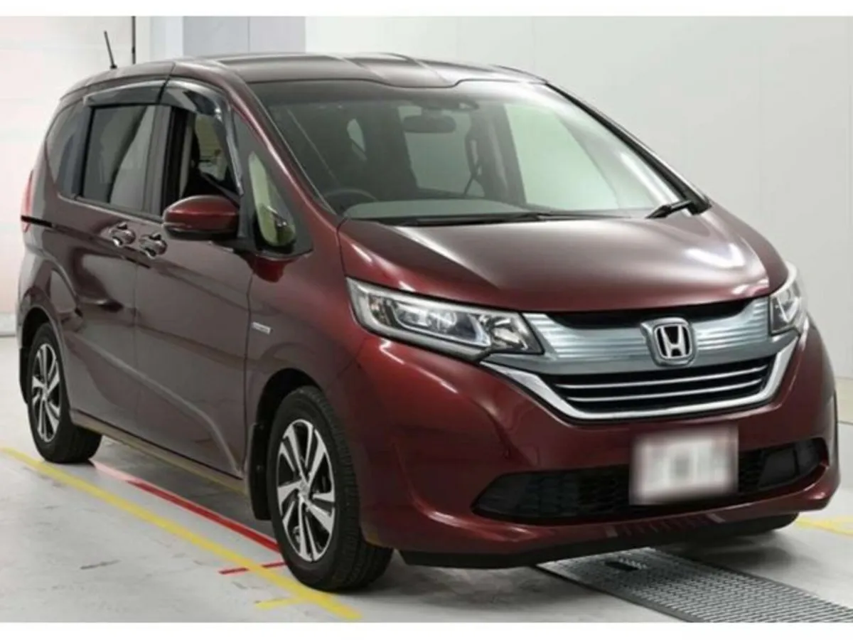 Honda Freed MPV, Petrol Hybrid, 2017, Brown