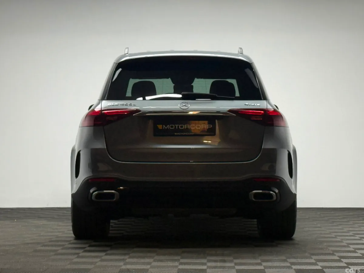 Mercedes-Benz GLE SUV, Petrol Plug-in Hybrid, 2024, Grey