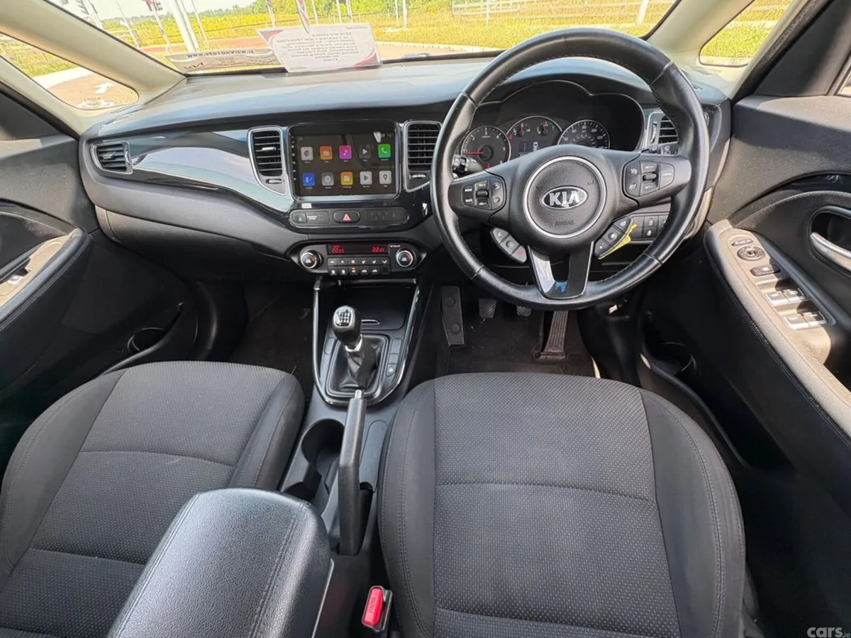 Kia Carens MPV, Diesel, 2016, Blue
