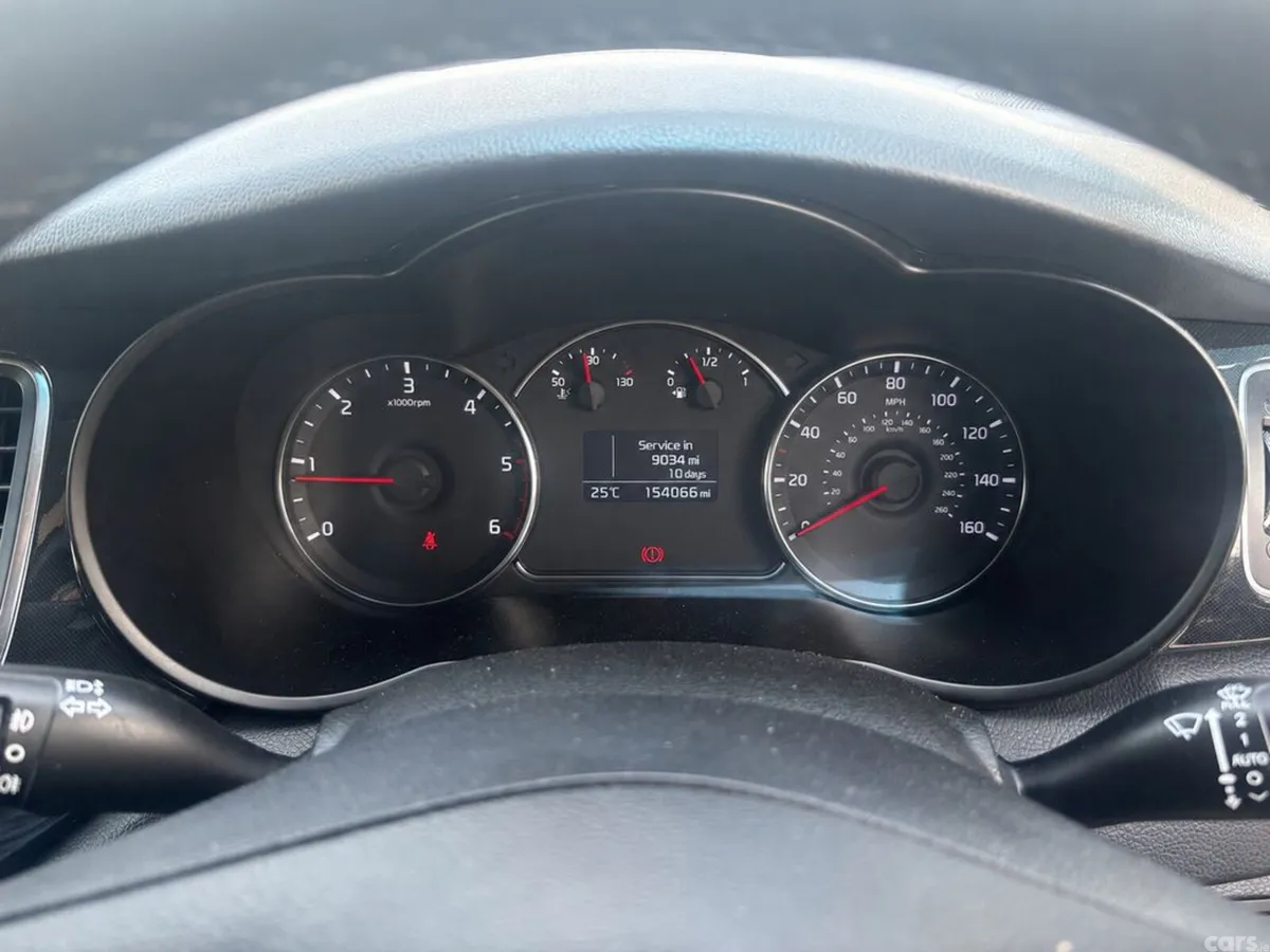 Kia Carens MPV, Diesel, 2016, Blue