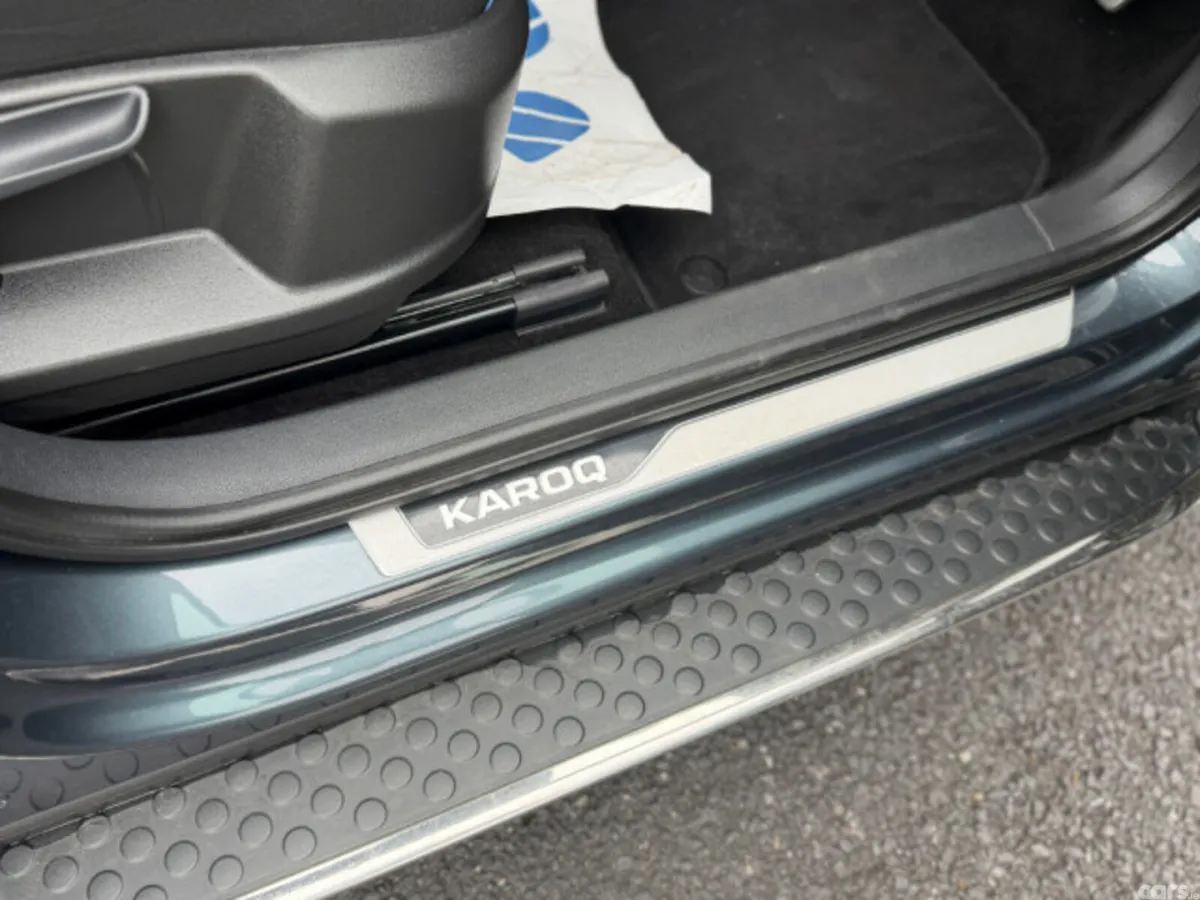 Skoda Karoq Estate, Diesel, 2019, Grey
