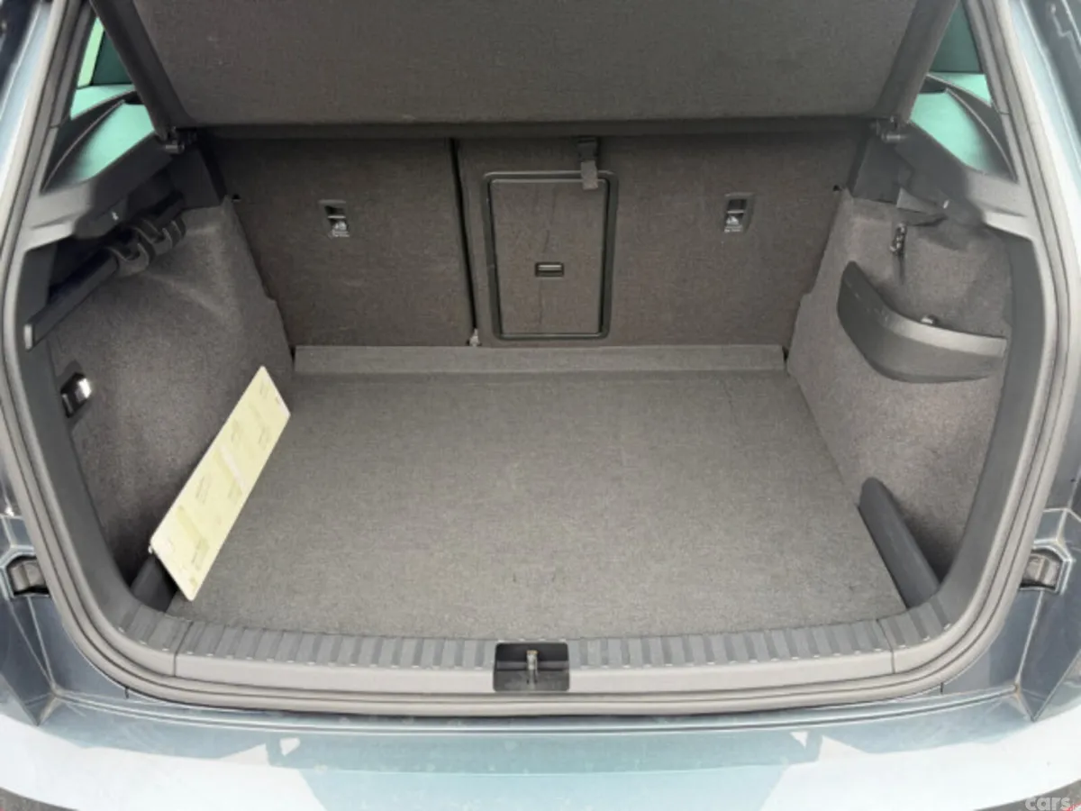 Skoda Karoq Estate, Diesel, 2019, Grey