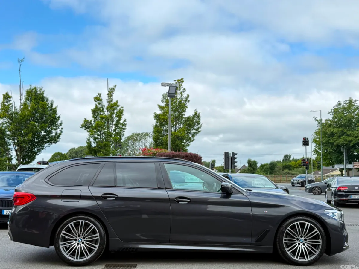 BMW 5-Series Estate, Diesel, 2020, Grey