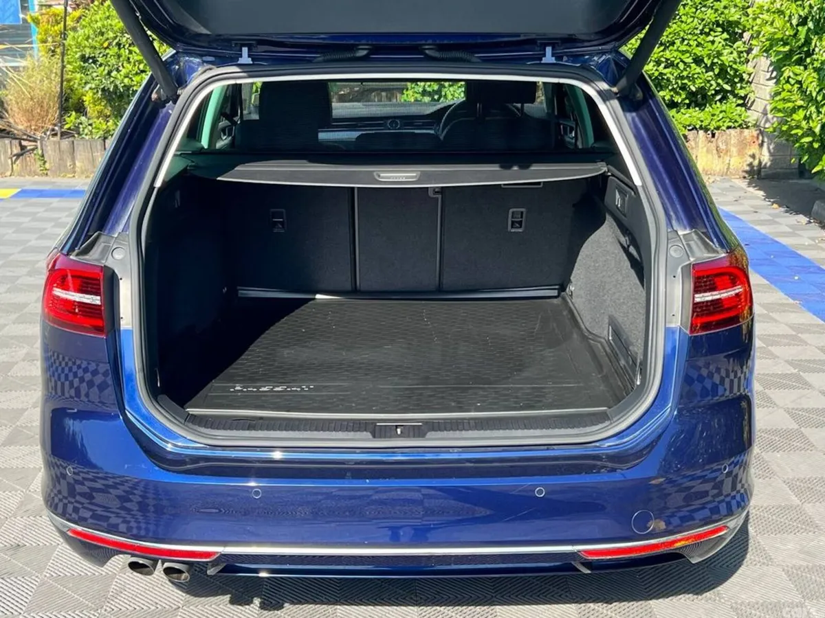 Volkswagen Passat Estate, Diesel, 2018, Blue