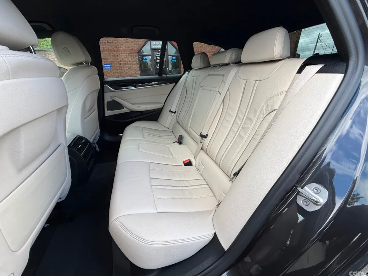BMW 5-Series Estate, Diesel, 2020, Grey