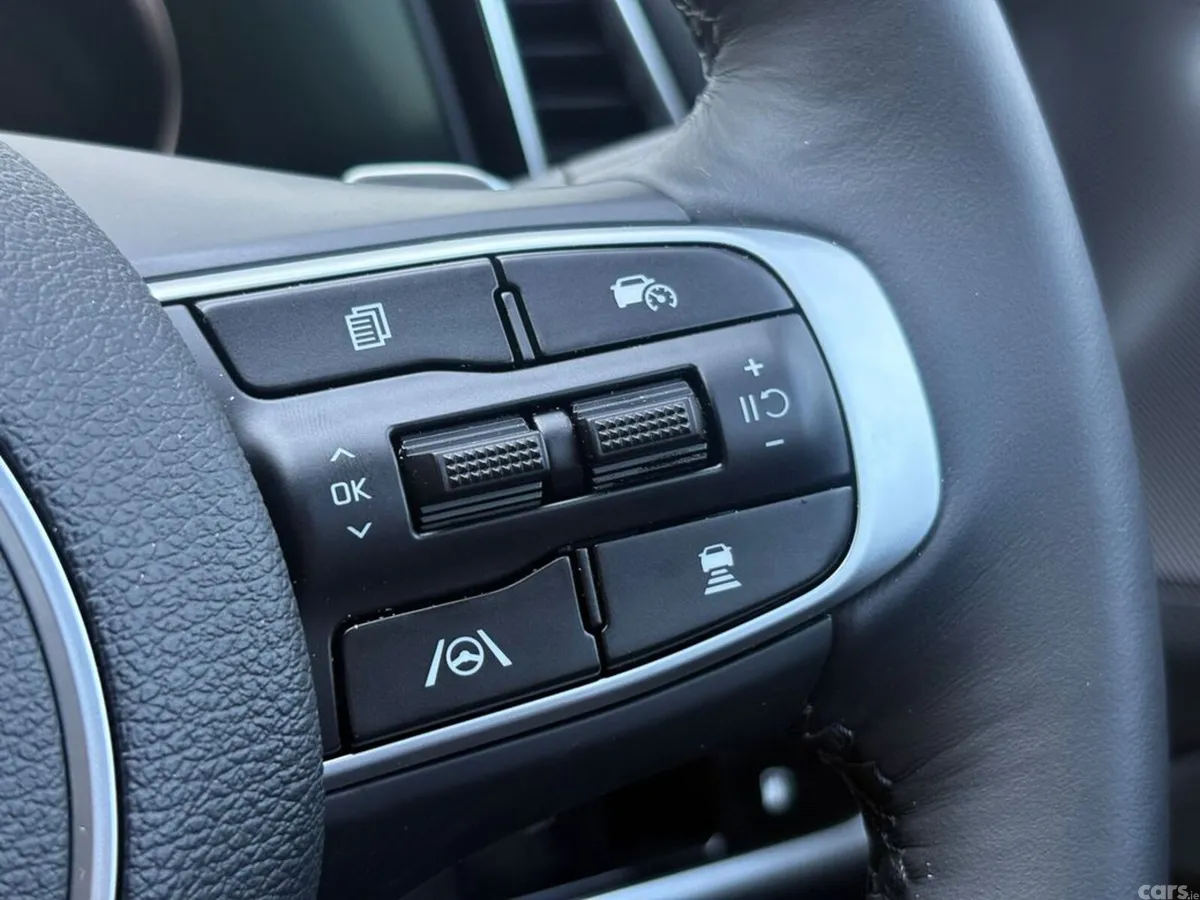 Kia Sportage SUV, Petrol Plug-in Hybrid, 2027, White