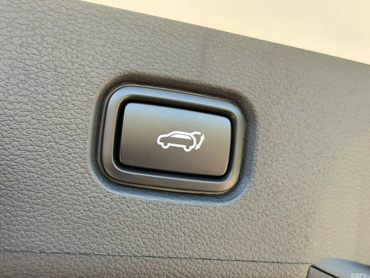 Kia Sportage SUV, Petrol Plug-in Hybrid, 2027, White