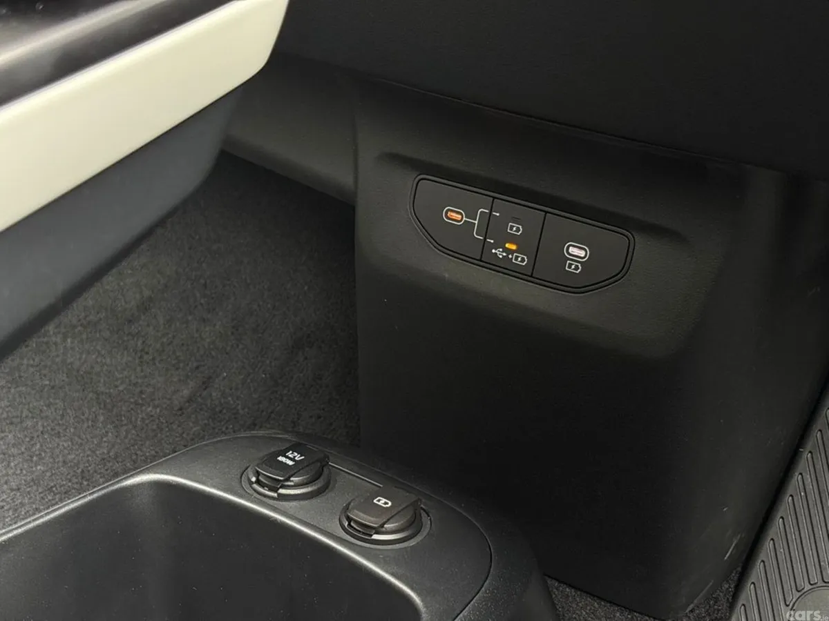 Kia EV6 Hatchback, Electric, 2027, Black