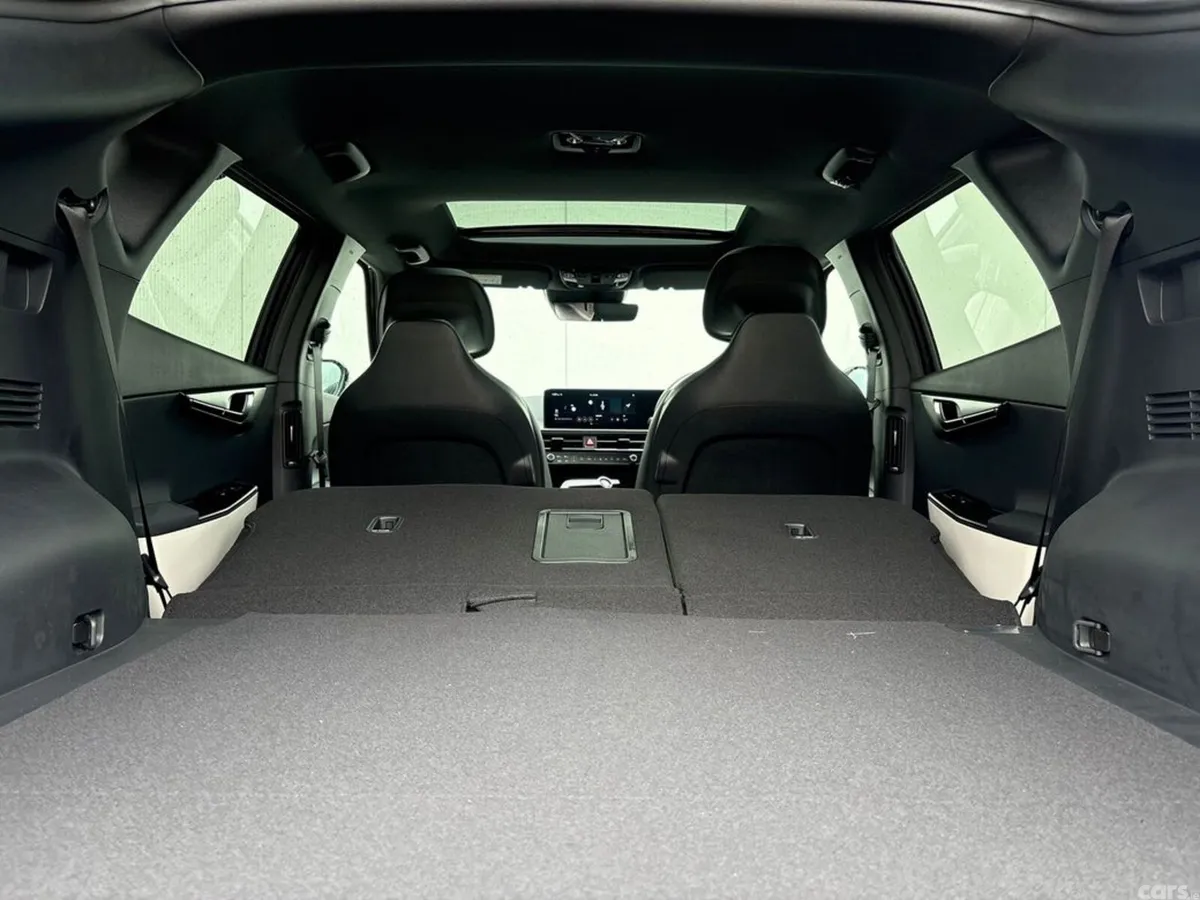 Kia EV6 Hatchback, Electric, 2027, Black