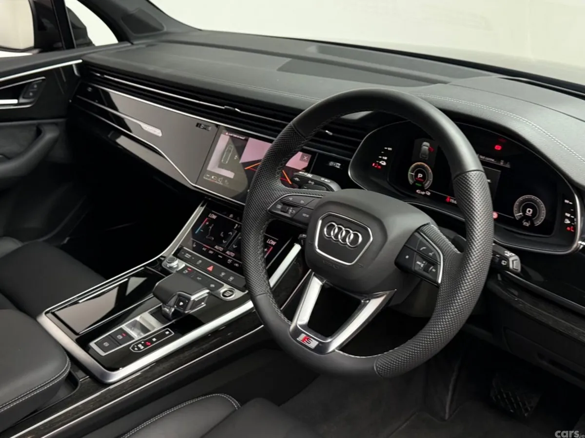 Audi Q7 SUV, Petrol Plug-in Hybrid, 2026, Black