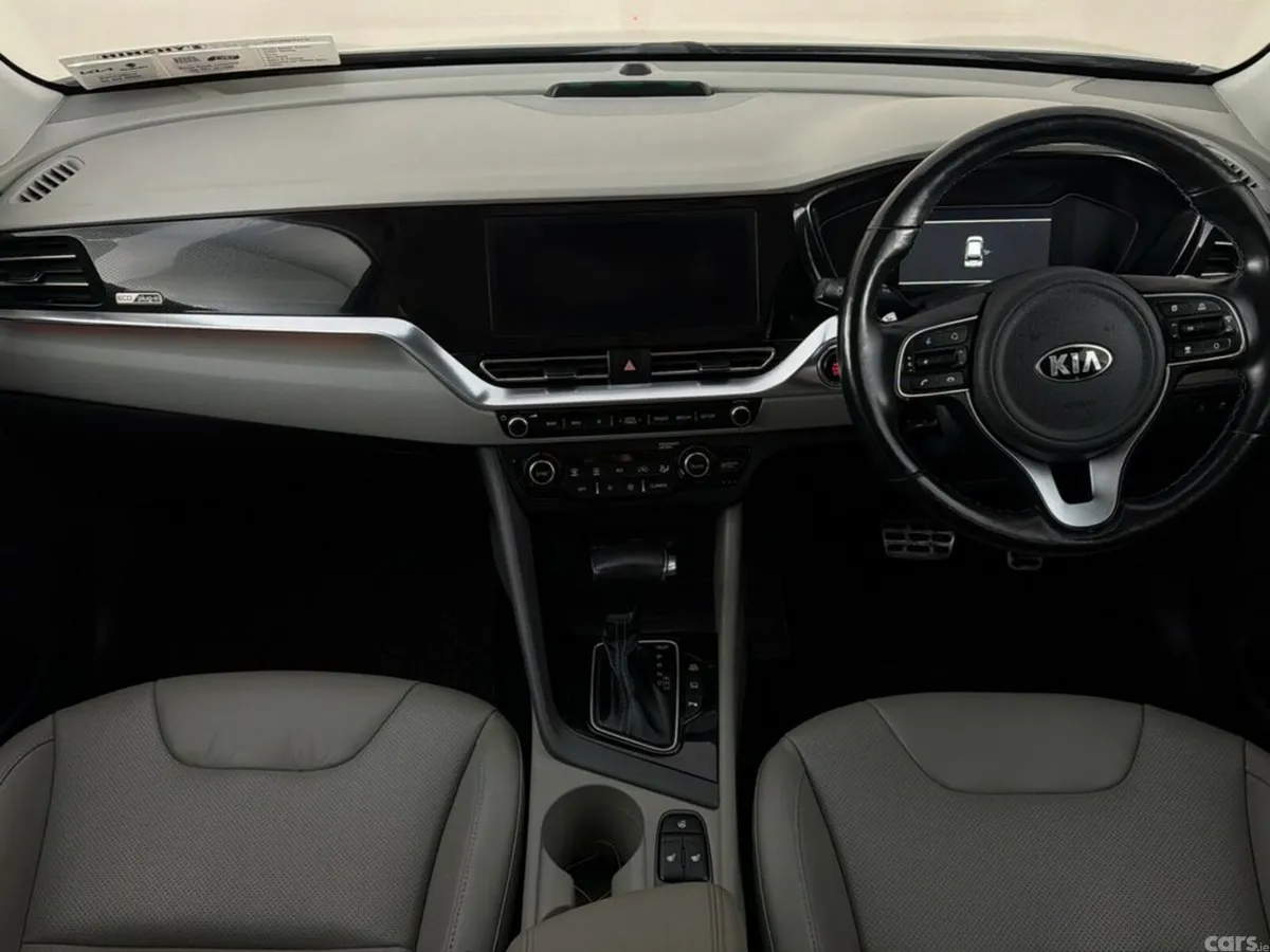 Kia Niro Hatchback, Petrol Plug-in Hybrid, 2021, Grey