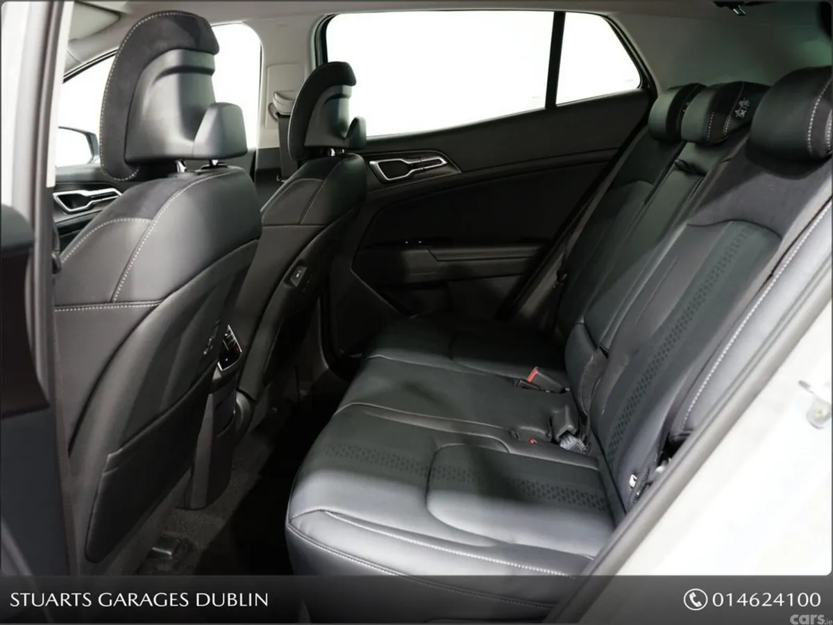 Kia Sportage SUV, Petrol Plug-in Hybrid, 2026, Grey