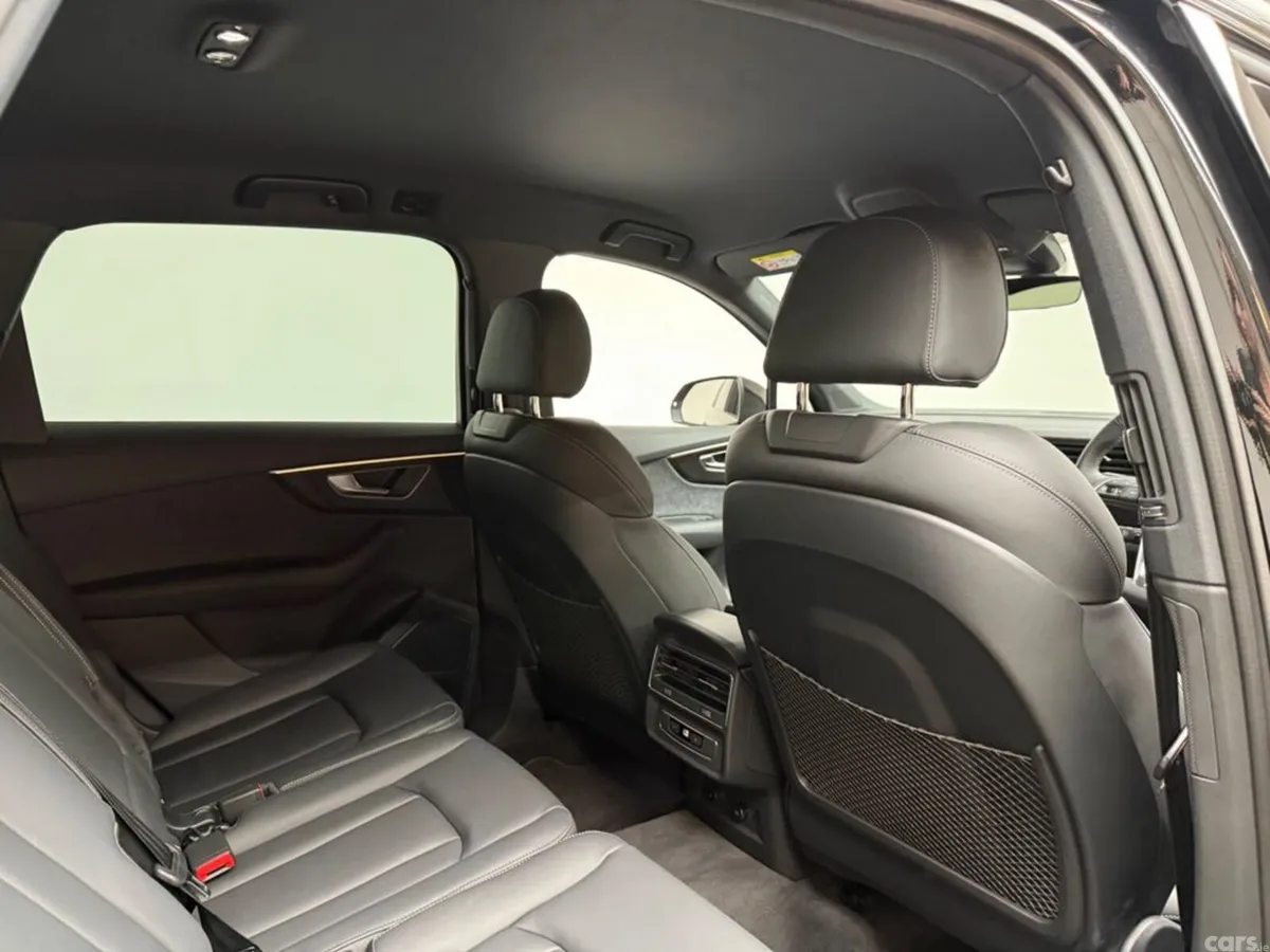 Audi Q7 SUV, Petrol Plug-in Hybrid, 2026, Black