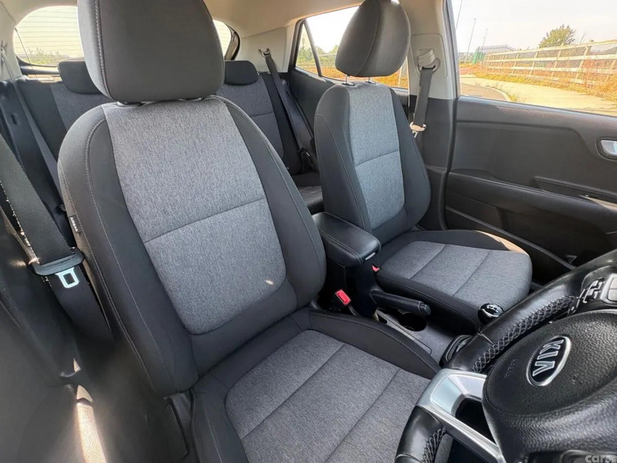 Kia Stonic Hatchback, Petrol, 2020, Black