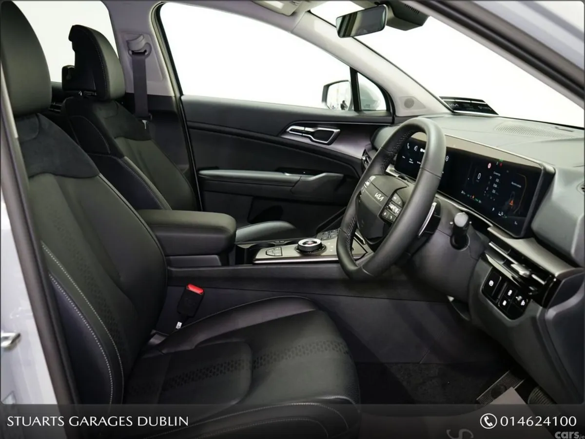 Kia Sportage SUV, Petrol Plug-in Hybrid, 2026, Grey