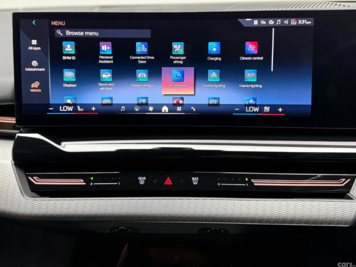 BMW 5-Series Estate, Petrol Plug-in Hybrid, 2025, Green