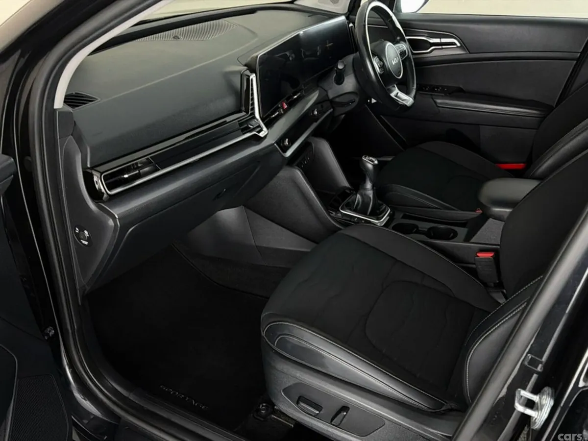Kia Sportage SUV, Diesel, 2022, Black