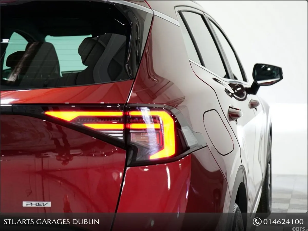 Kia Sportage SUV, Petrol Plug-in Hybrid, 2027, Red