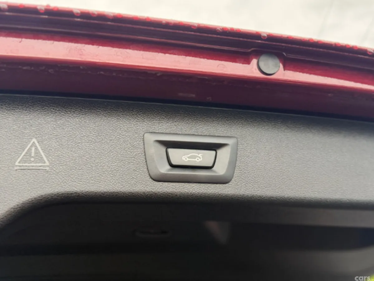 BMW 5-Series Estate, Diesel, 2022, Red