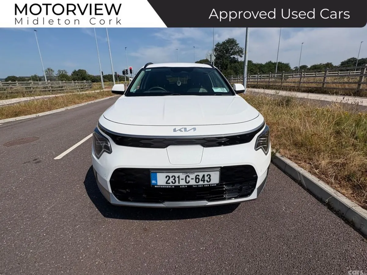 Kia e-Niro Hatchback, Electric, 2023, White