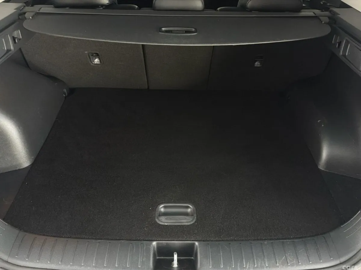 Kia Sportage SUV, Petrol Plug-in Hybrid, 2023, Black
