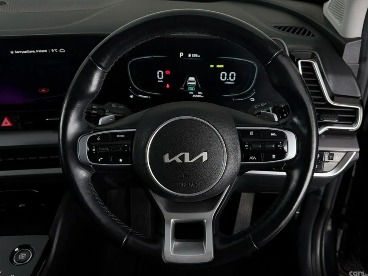 Kia Sportage SUV, Petrol Plug-in Hybrid, 2023, Black
