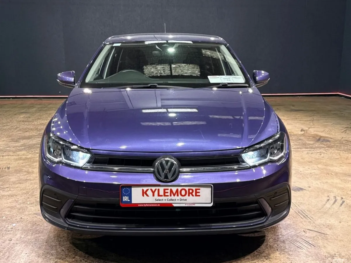 Volkswagen Polo Hatchback, Petrol, 2022, Blue
