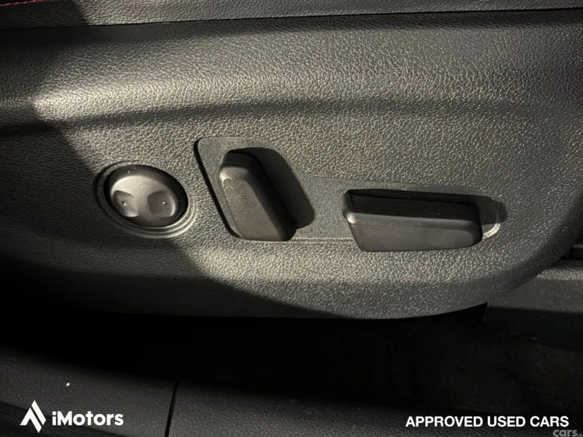 Kia Sportage SUV, Diesel, 2020, Red