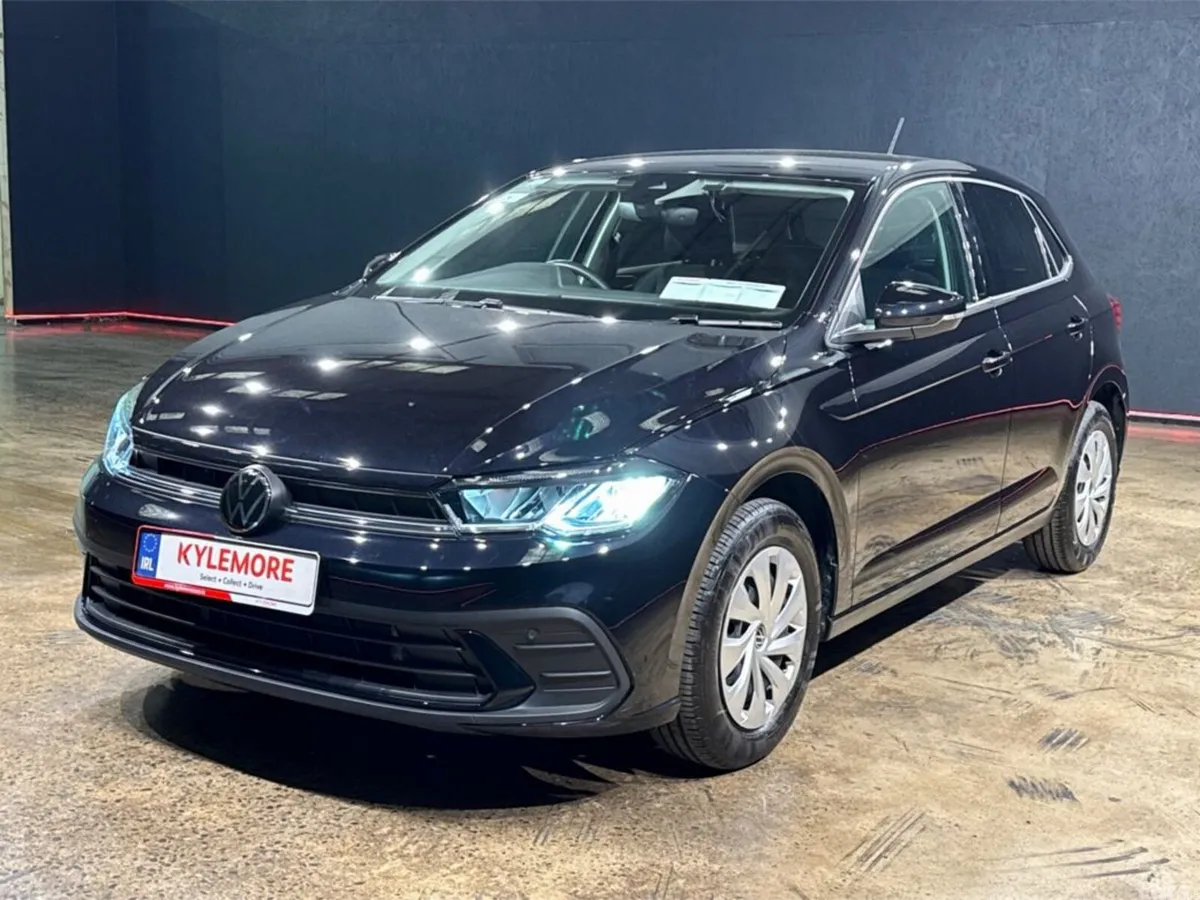 Volkswagen Polo Hatchback, Petrol, 2023, Black