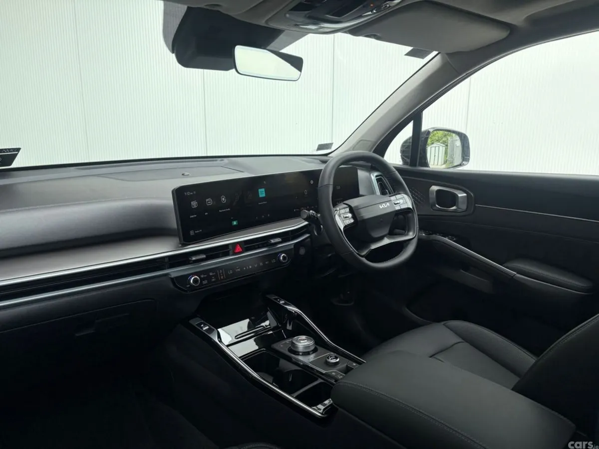 Kia Sorento SUV, Diesel, 2027, Grey