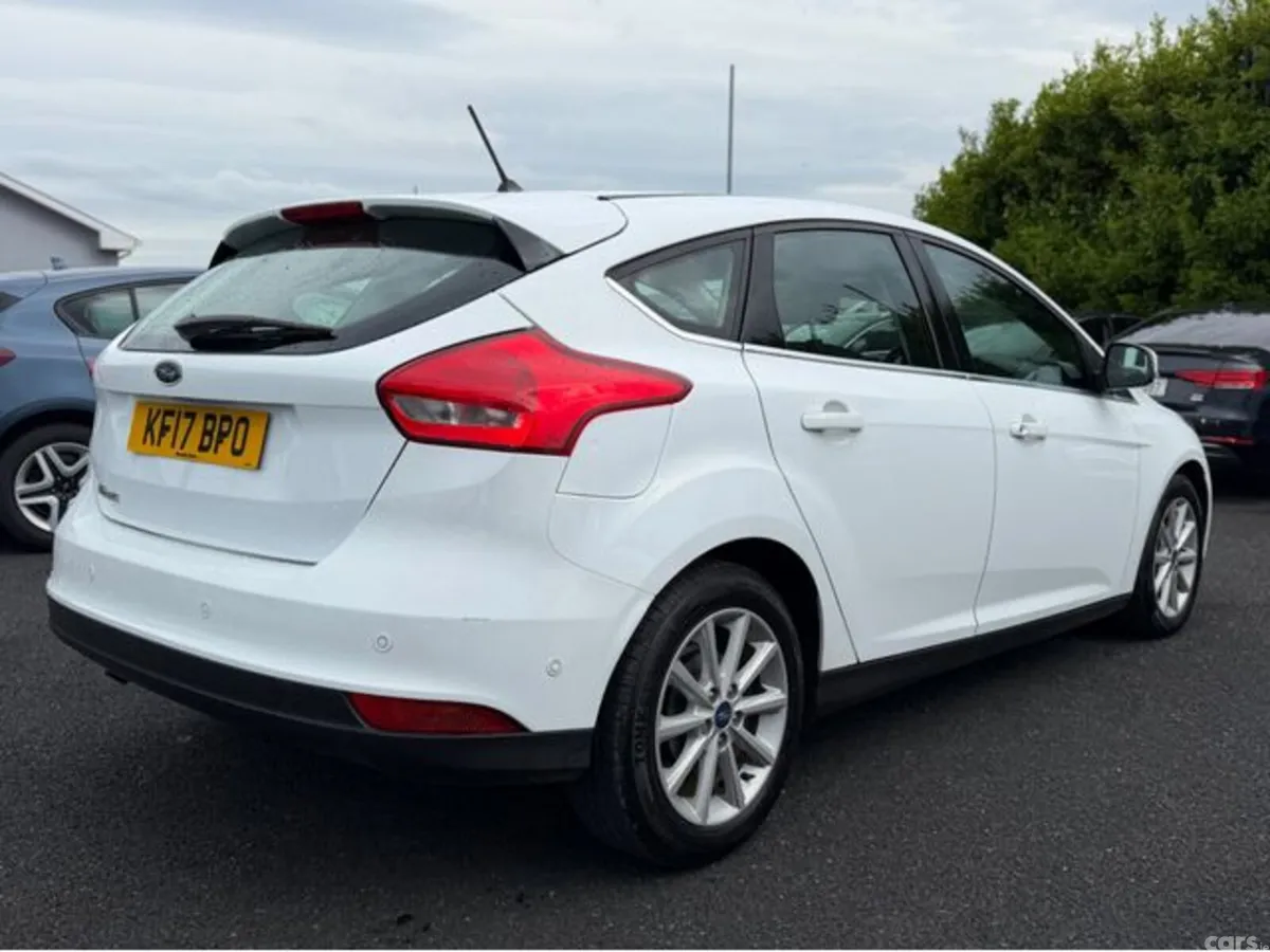 Ford Focus Hatchback, Diesel, 2017, White