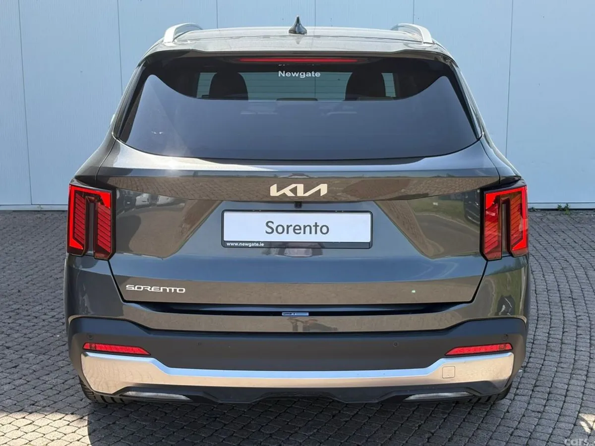 Kia Sorento SUV, Diesel, 2027, Grey
