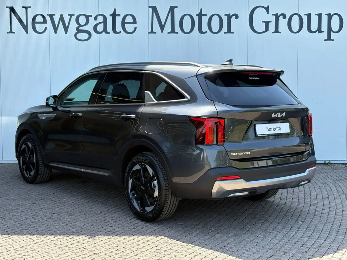 Kia Sorento SUV, Diesel, 2027, Grey