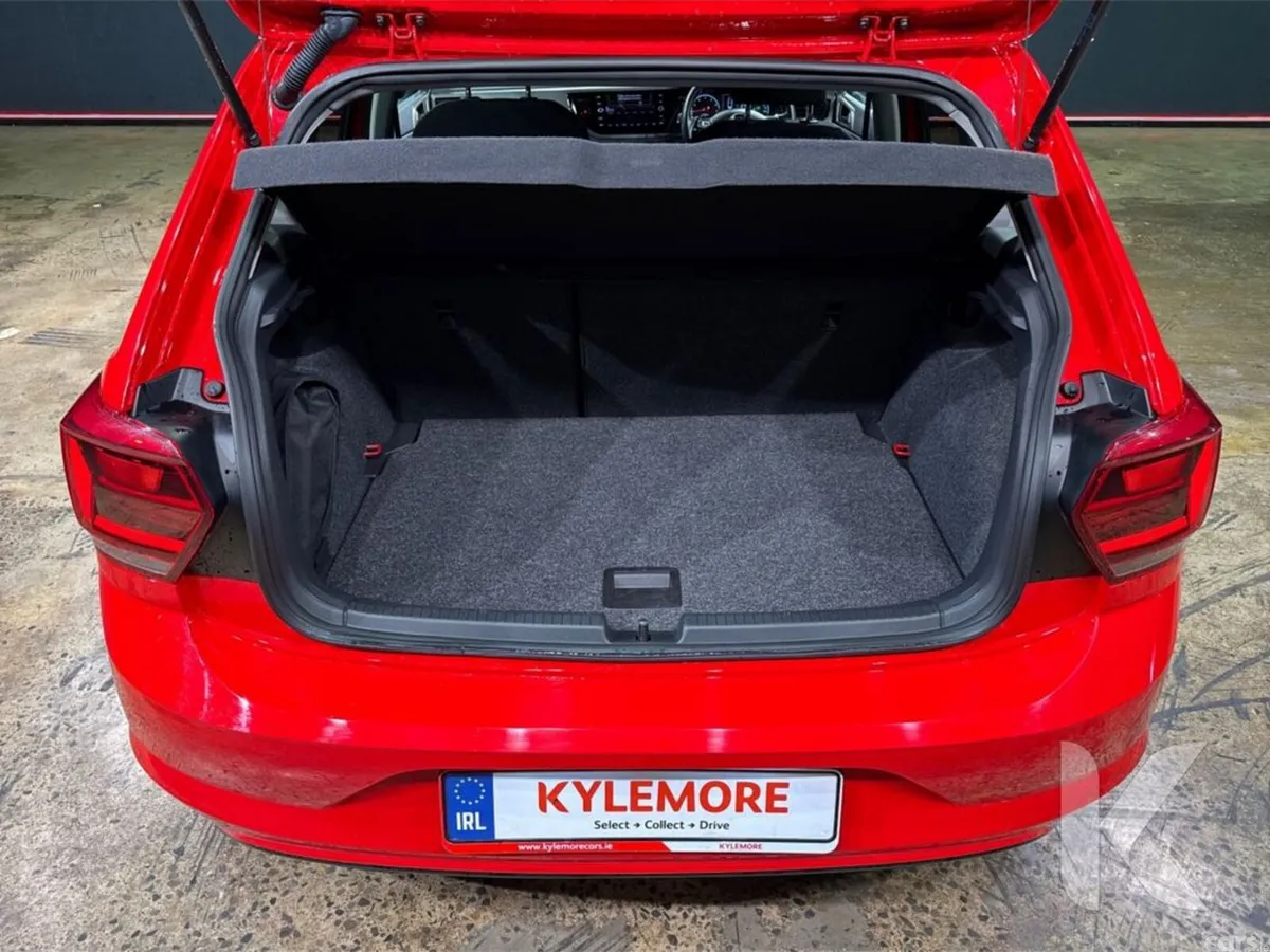 Volkswagen Polo Hatchback, Petrol, 2022, Red