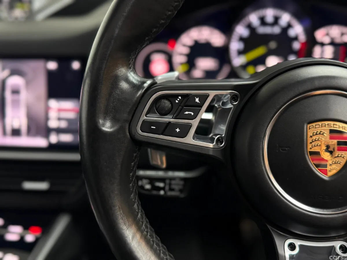 Porsche Cayenne SUV, Petrol Plug-in Hybrid, 2020, Grey