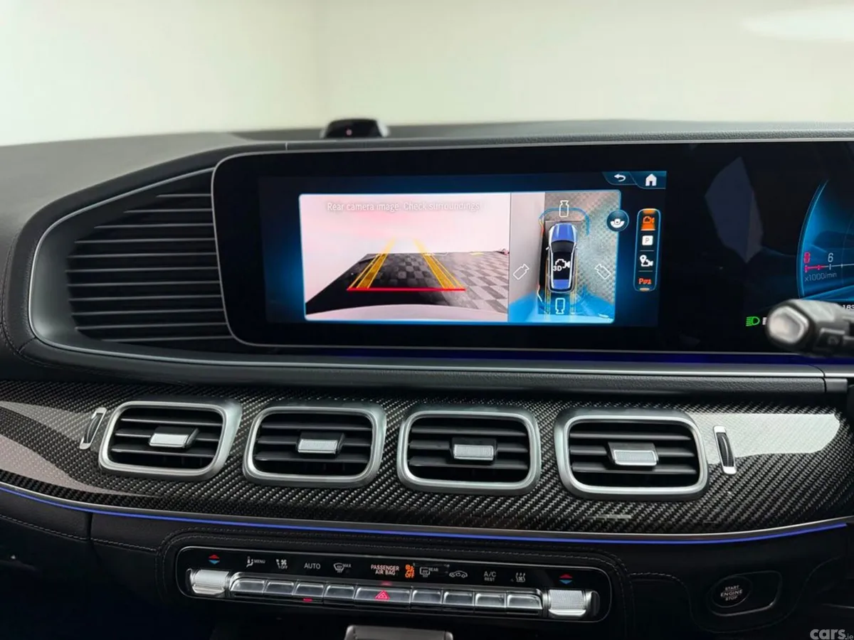 Mercedes-Benz GLE SUV, Petrol Plug-in Hybrid, 2026, Grey