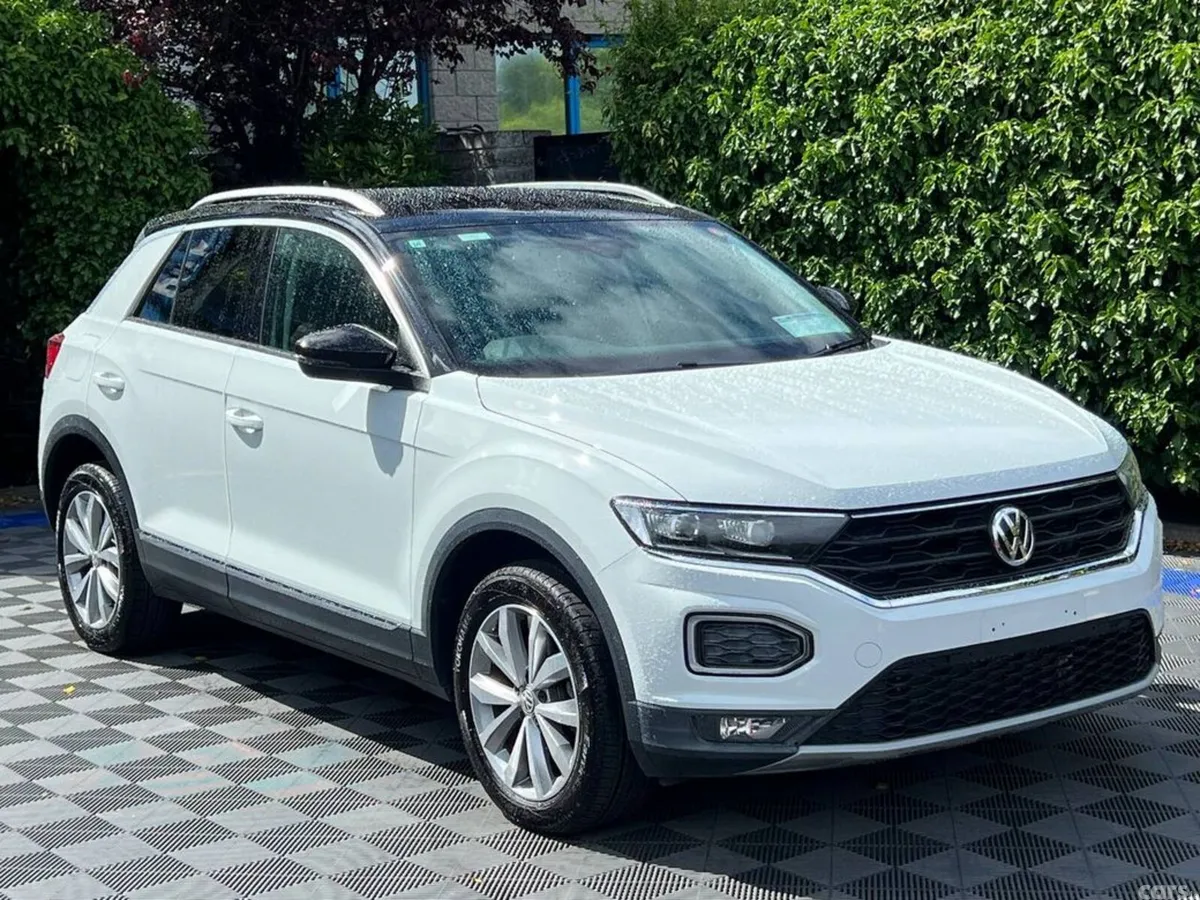 Volkswagen T-Roc SUV, Diesel, 2020, White