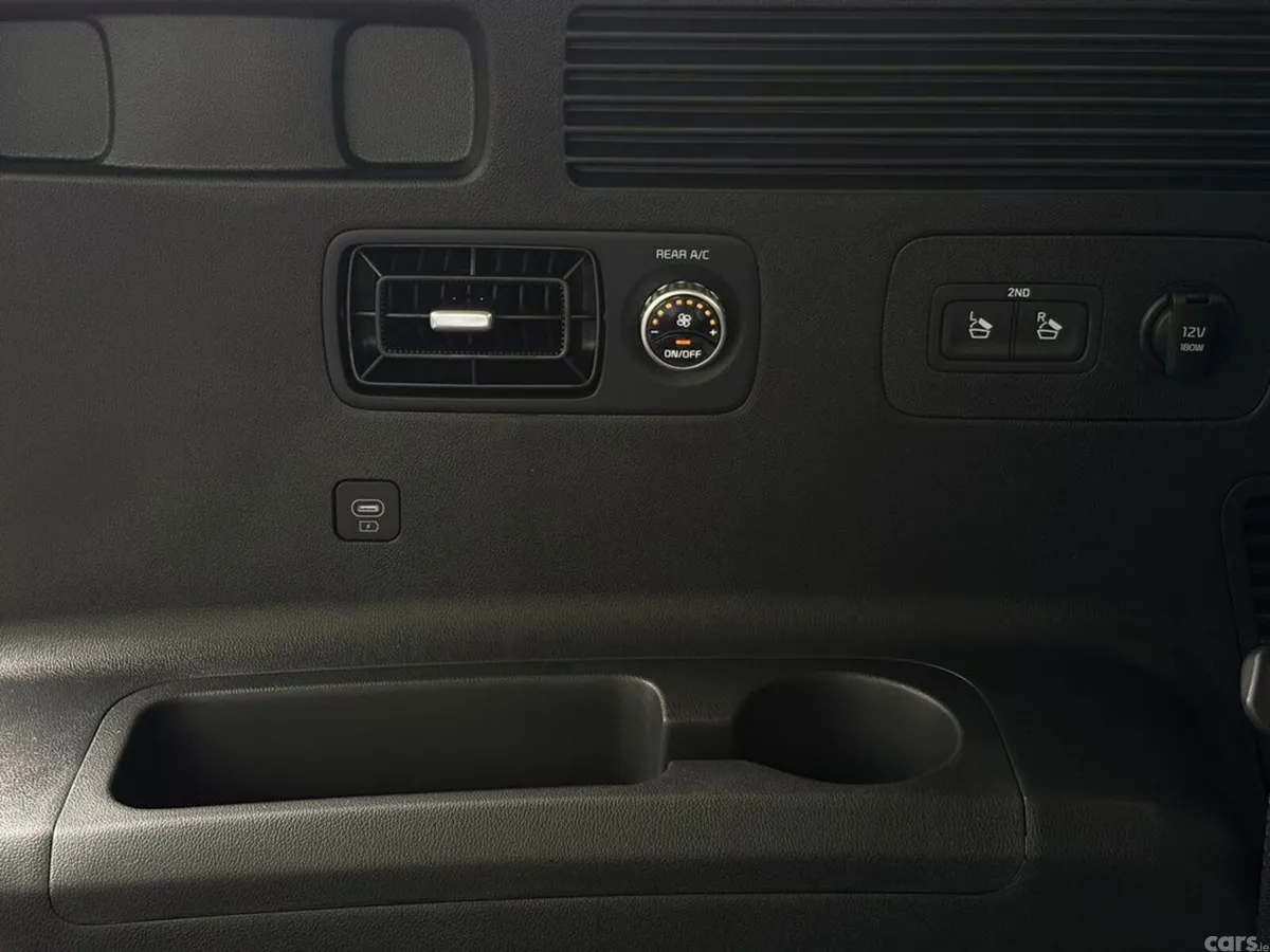 Kia Sorento SUV, Diesel, 2027, Grey