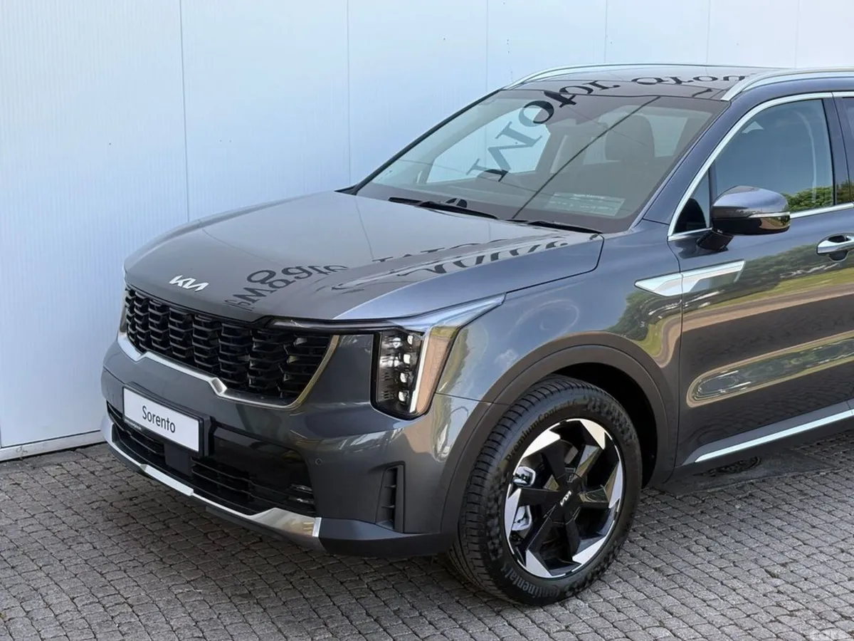 Kia Sorento SUV, Diesel, 2027, Grey