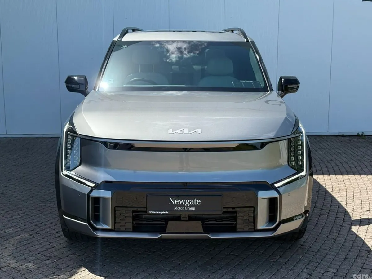 Kia EV9 SUV, Electric, 2027, White