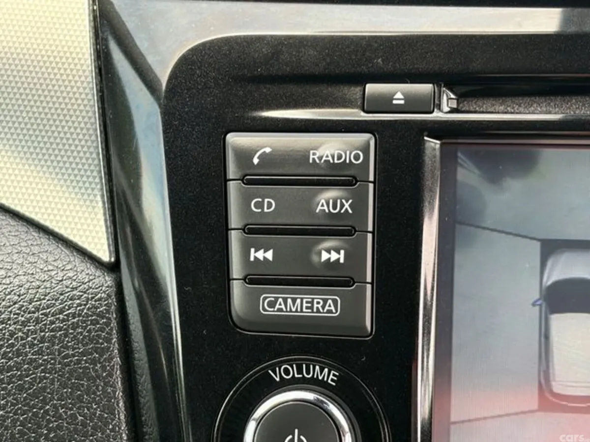 Nissan Qashqai Hatchback, Diesel, 2018, Grey