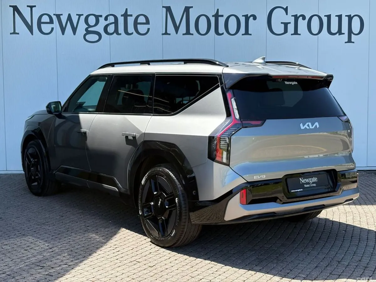 Kia EV9 SUV, Electric, 2027, White