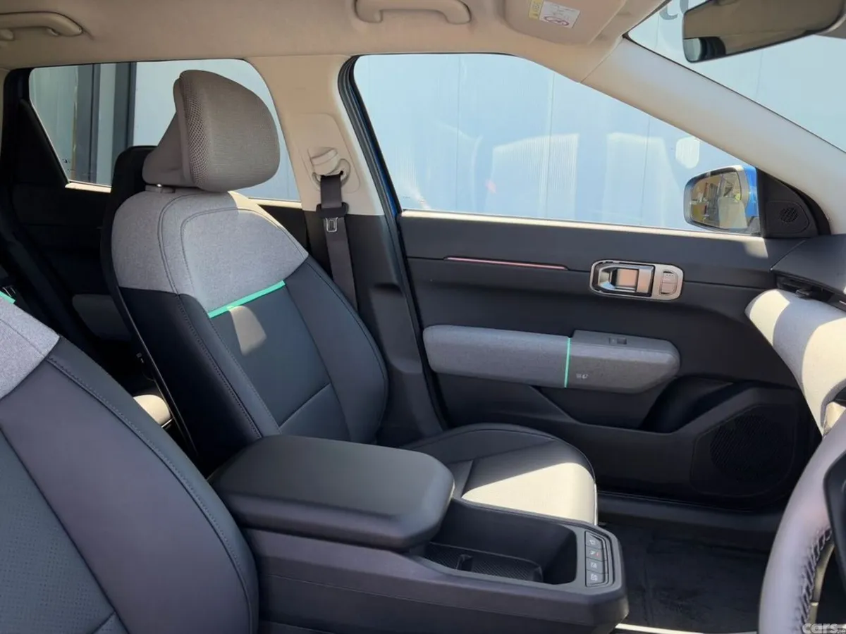 Kia EV4 Hatchback, Electric, 2027, Blue